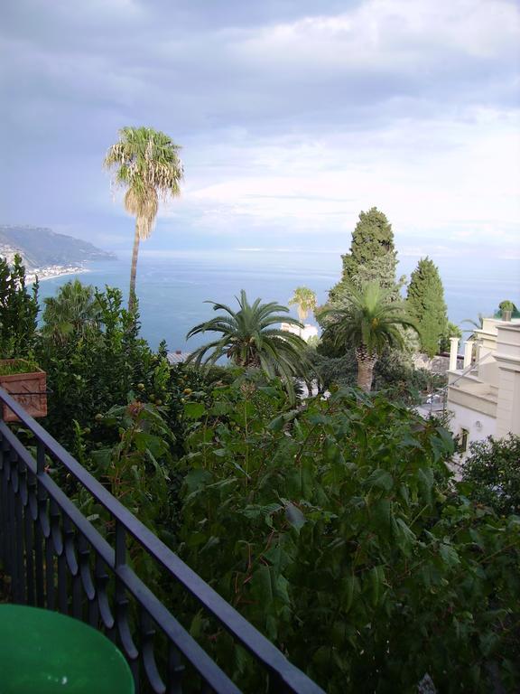 Gasthof The Dolphins Taormina